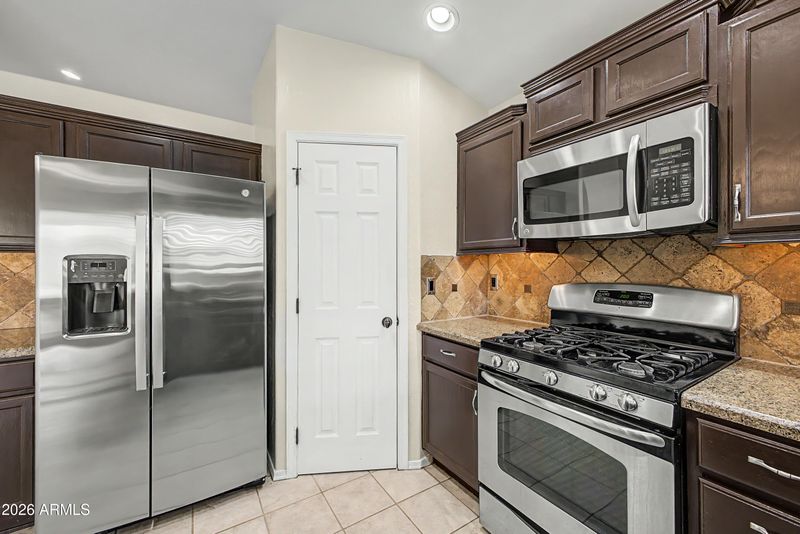 9310 E Ellis St, Mesa, AZ 85207