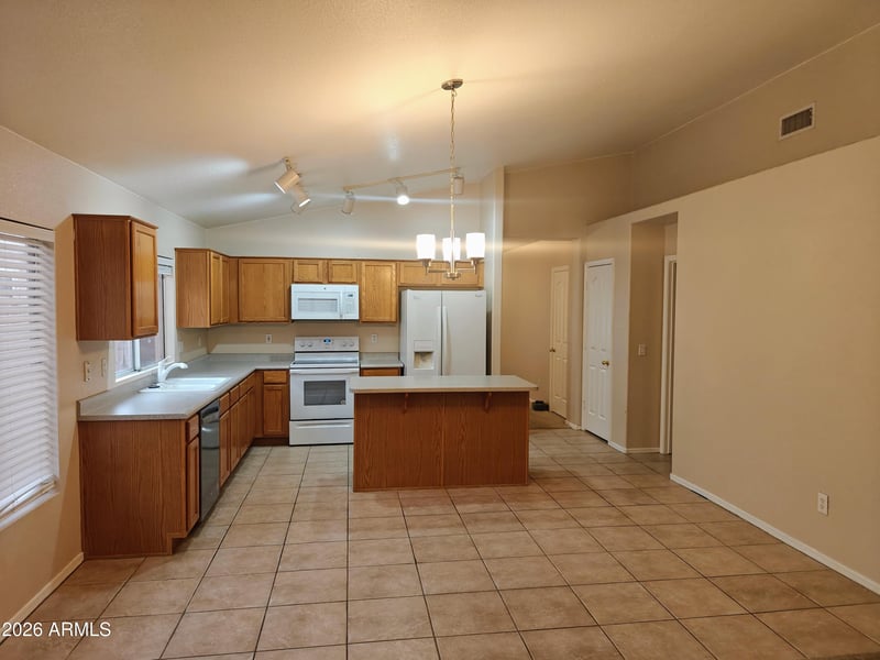 9310 Lobo Ave, Mesa, AZ 85209
