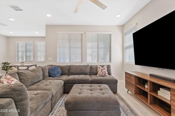 9310 Sequence Ave, Mesa, AZ 85212