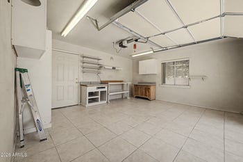 9310 Glen Oaks Cir, Sun City, AZ 85351