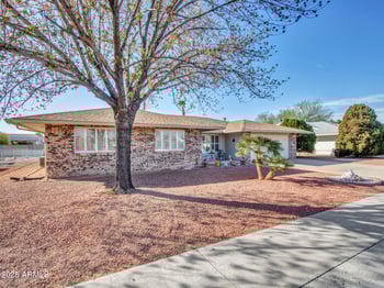 9313 Arrowhead Dr, Sun City, AZ 85351