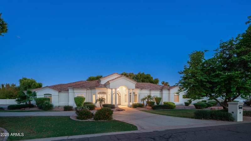 9315 Rita Ln, Tempe, AZ 85284
