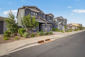 9318 Sector Dr, Mesa, AZ 85212