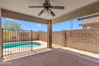 9319 Harmony Ln, Peoria, AZ 85382
