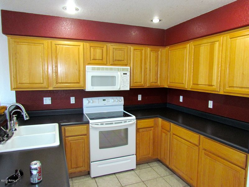 932 E Baylor Ln, Gilbert, AZ 85296