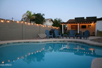 932 Julie Dr, Tempe, AZ 85283