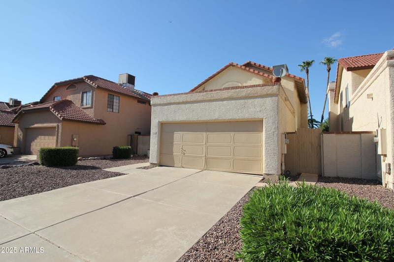 932 Manor Dr, Chandler, AZ 85225