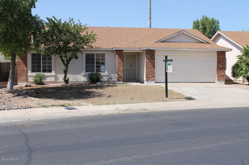932 S Wanda Dr, Gilbert, AZ 85296