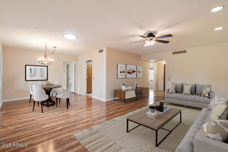 9321 Glen Oaks Cir, Sun City, AZ 85351