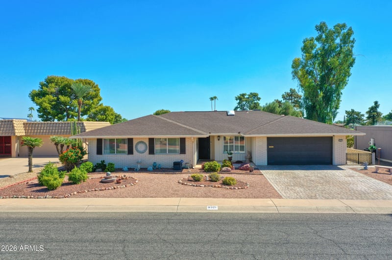 9321 W Briarwood Cir, Sun City, AZ 85351