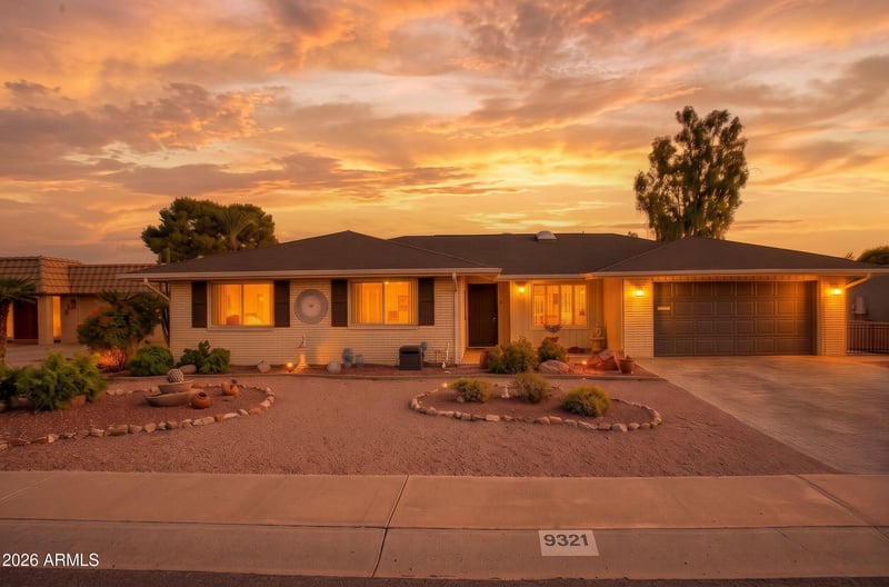 9321 W Briarwood Cir, Sun City, AZ 85351