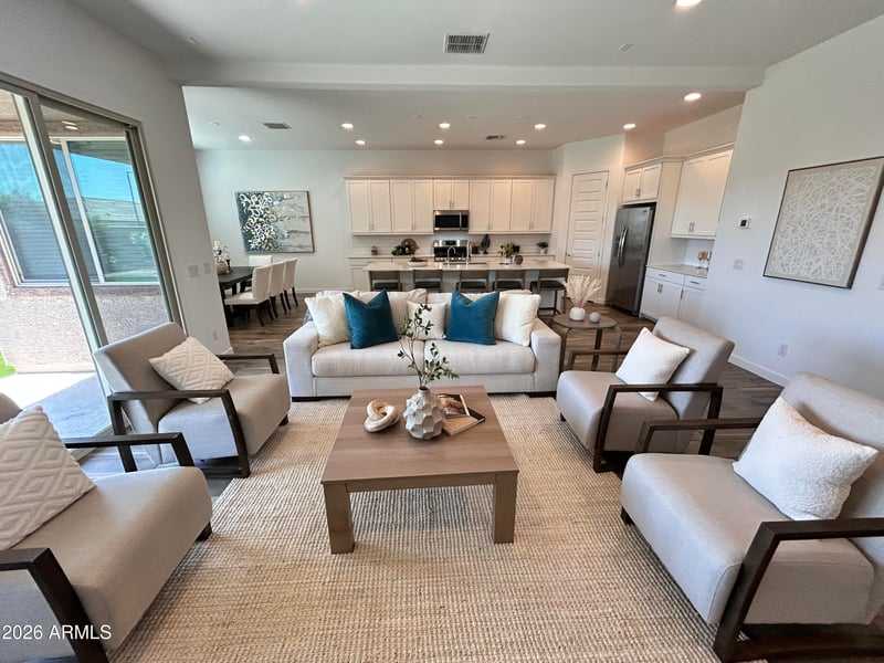 9321 W Sells Dr, Phoenix, AZ 85037