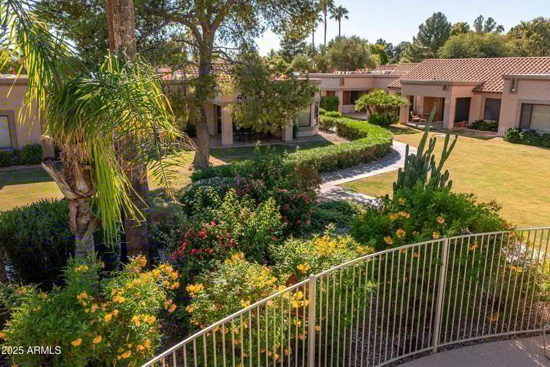 9322 Topeka Dr, Peoria, AZ 85382