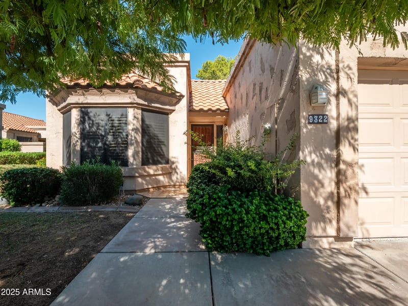 9322 Topeka Dr, Peoria, AZ 85382