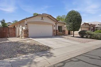 9323 Kingman St, Tolleson, AZ 85353