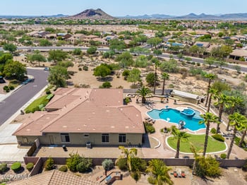 9324 Molly Ln, Peoria, AZ 85383