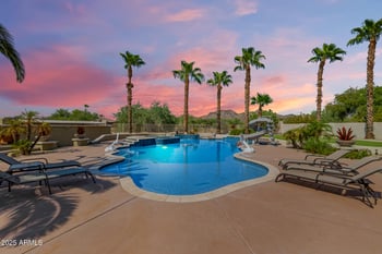 9324 Molly Ln, Peoria, AZ 85383