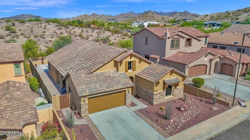 9325 179th Dr, Goodyear, AZ 85338