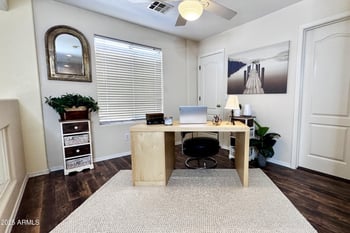 9325 Lompoc Ave, Mesa, AZ 85209
