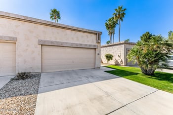 9325 Topeka Dr, Peoria, AZ 85382