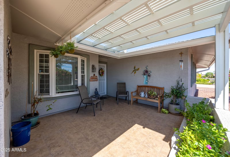 9326 Briarwood Cir, Sun City, AZ 85351