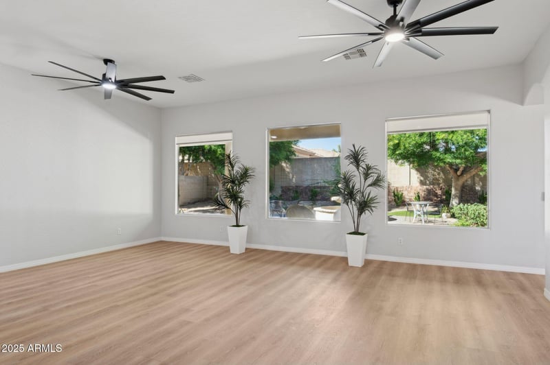 9326 Princess Dr, Mesa, AZ 85207
