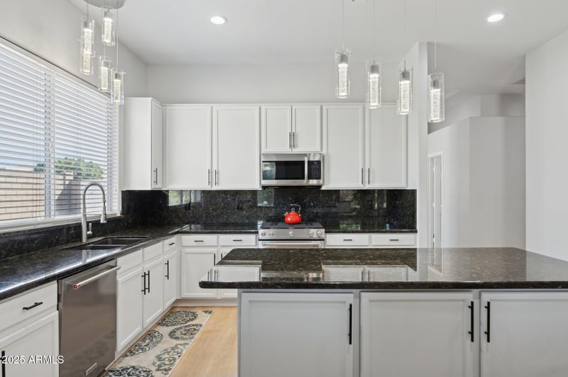 9326 Princess Dr, Mesa, AZ 85207