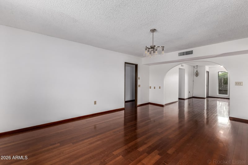 9326 Willowbrook Dr, Sun City, AZ 85373