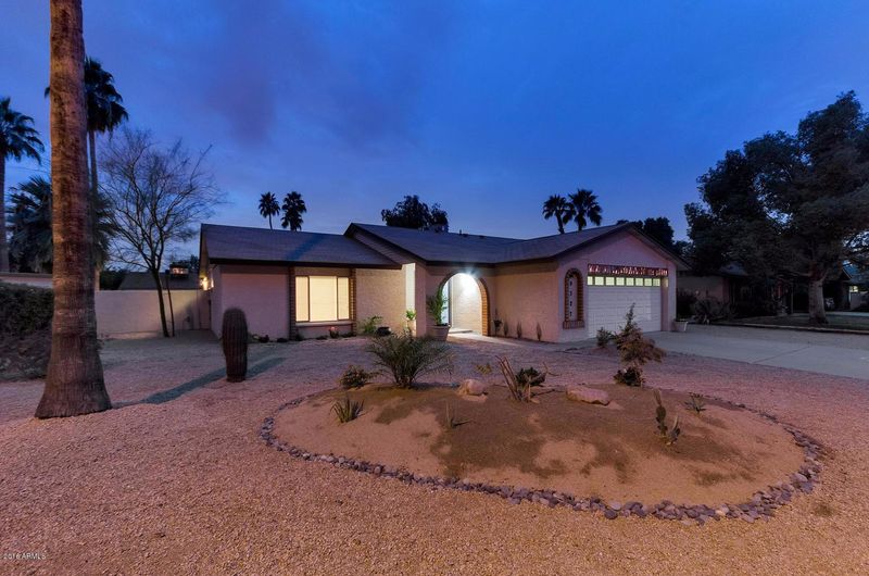 9327 E Cortez St, Scottsdale, AZ 85260