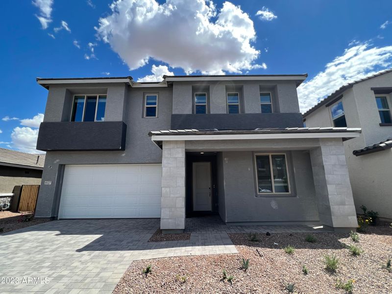 9327 E Spiral Ave, Mesa, AZ 85212