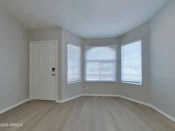 9327 El Paso St, Mesa, AZ 85207