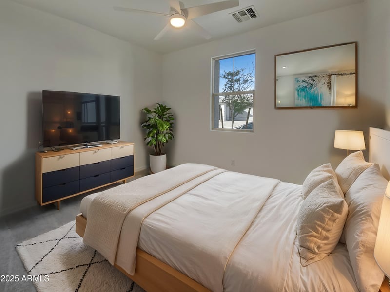 9327 Static Ave, Mesa, AZ 85212