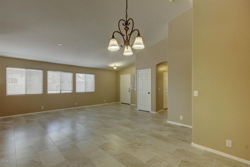 9328 E Monterey Ave, Mesa, AZ 85209