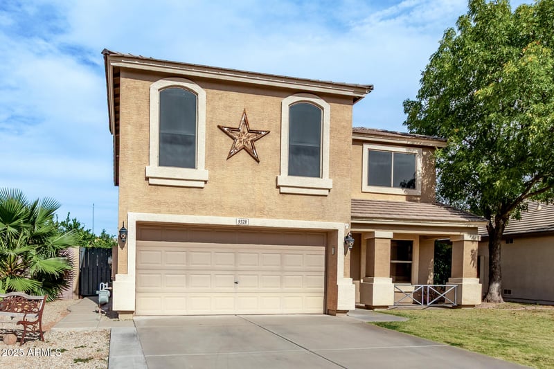 9328 Osage Ave, Mesa, AZ 85212