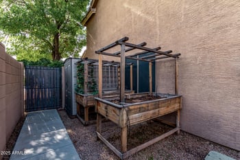 9328 Osage Ave, Mesa, AZ 85212