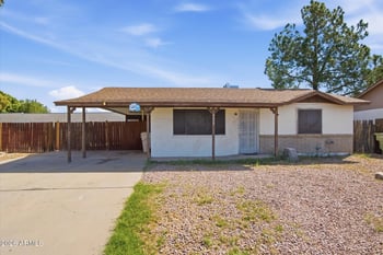 9329 N 44th Ave, Glendale, AZ 85302