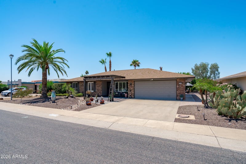 9329 Briarwood Cir, Sun City, AZ 85351
