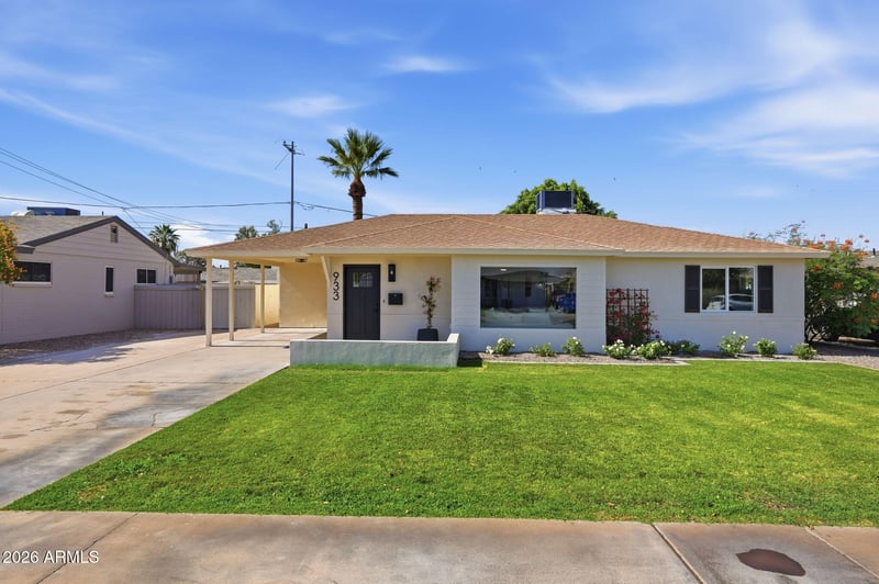933 E Cavalier Dr, Phoenix, AZ 85014