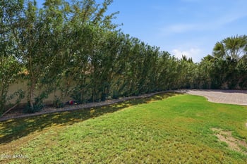 933 Leeward Ln, Tempe, AZ 85283