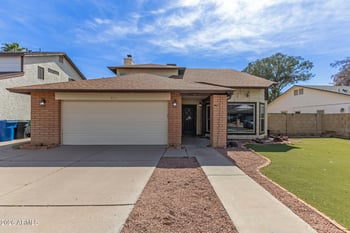 933 Osage Ave, Mesa, AZ 85210