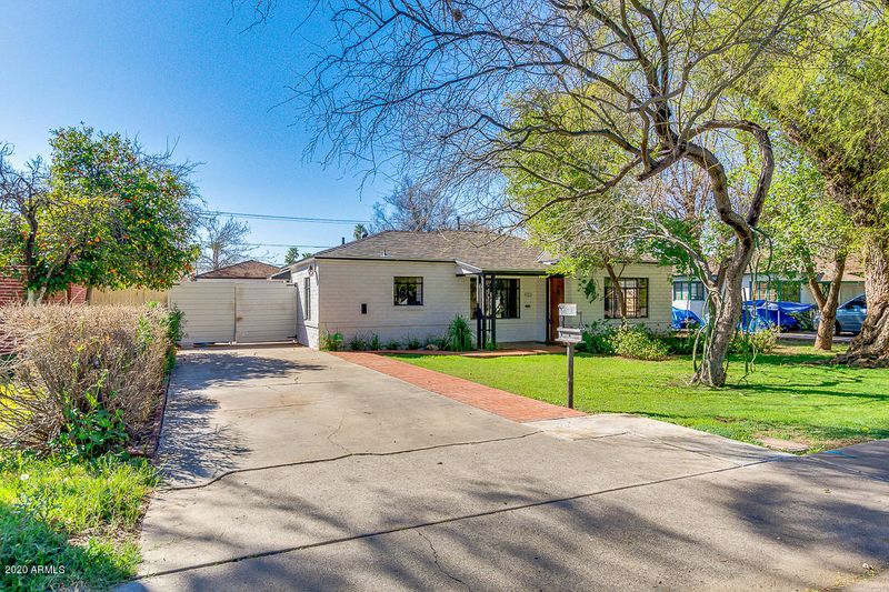 933 W Mackenzie Dr, Phoenix, AZ 85013