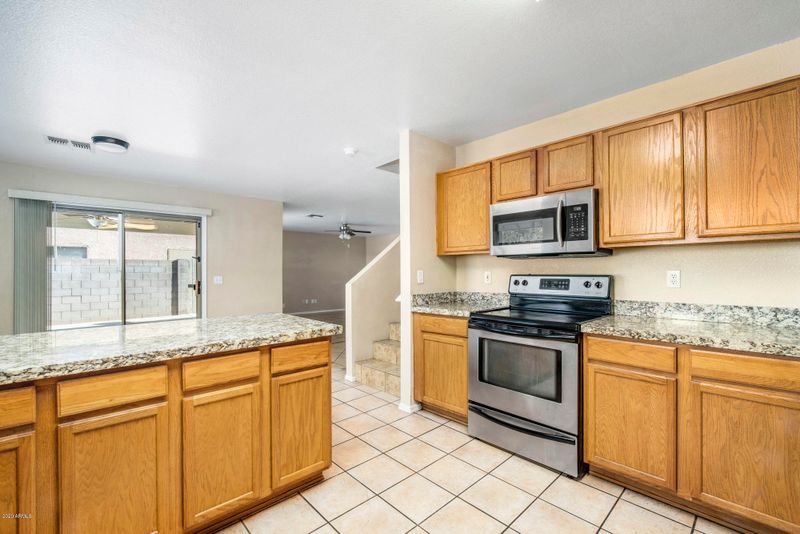 9330 W Coolidge St, Phoenix, AZ 85037