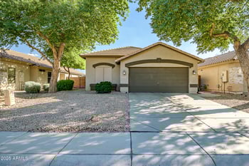 9331 Harmony Ln, Peoria, AZ 85382