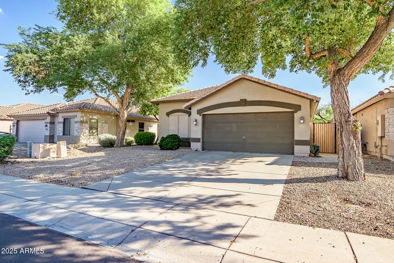9331 Harmony Ln, Peoria, AZ 85382