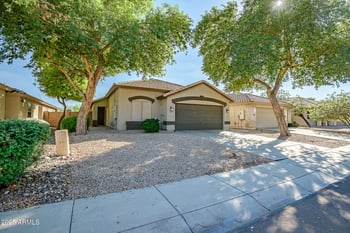 9331 Harmony Ln, Peoria, AZ 85382