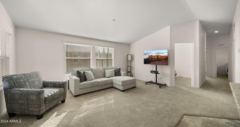 9333 University Dr #45, Mesa, AZ 85207
