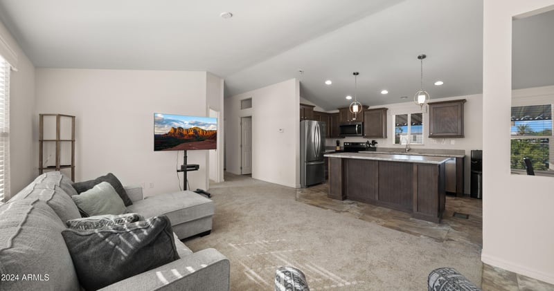 9333 University Dr #45, Mesa, AZ 85207