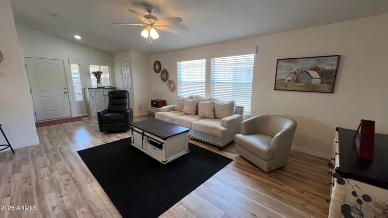 9333 University Dr #57, Mesa, AZ 85207