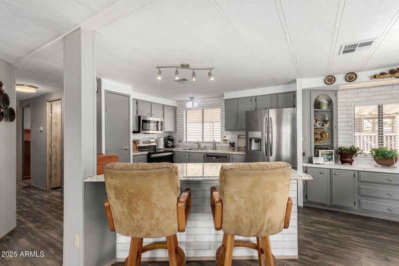 9333 University Dr #83, Mesa, AZ 85206