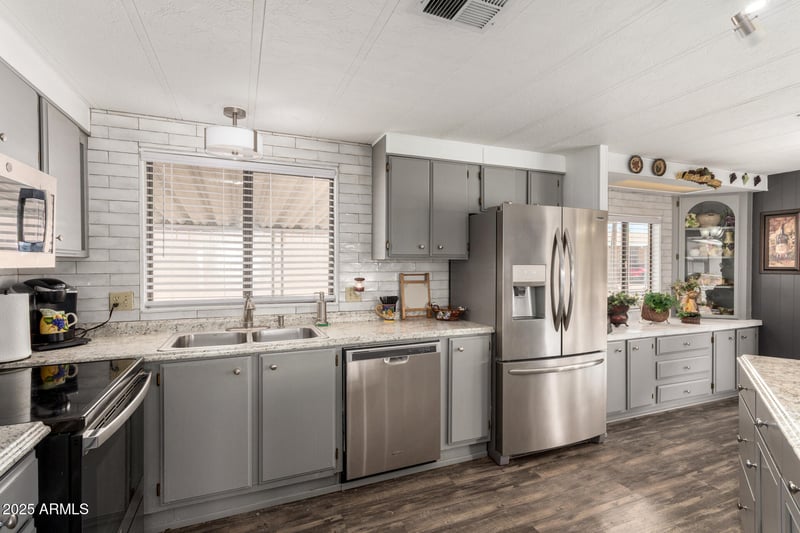 9333 University Dr #83, Mesa, AZ 85206